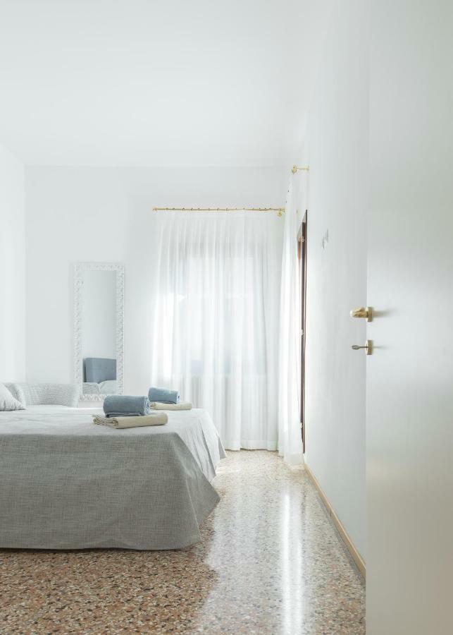 شقة Residenza Pomponi Deluxe البندقية المظهر الخارجي الصورة