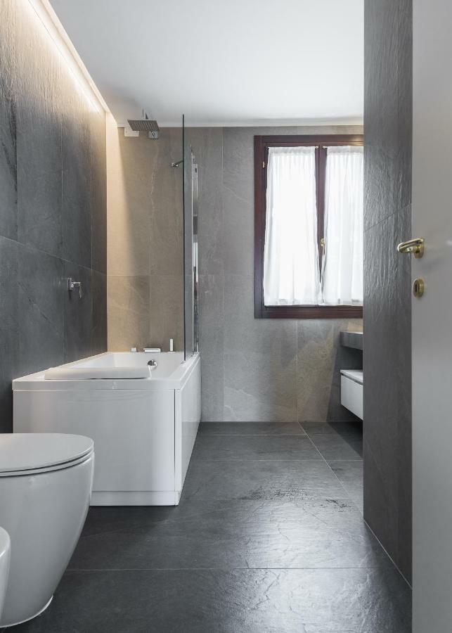 شقة Residenza Pomponi Deluxe البندقية المظهر الخارجي الصورة